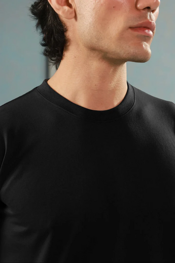 Style Wear’s men’s round Neck T-Shirts